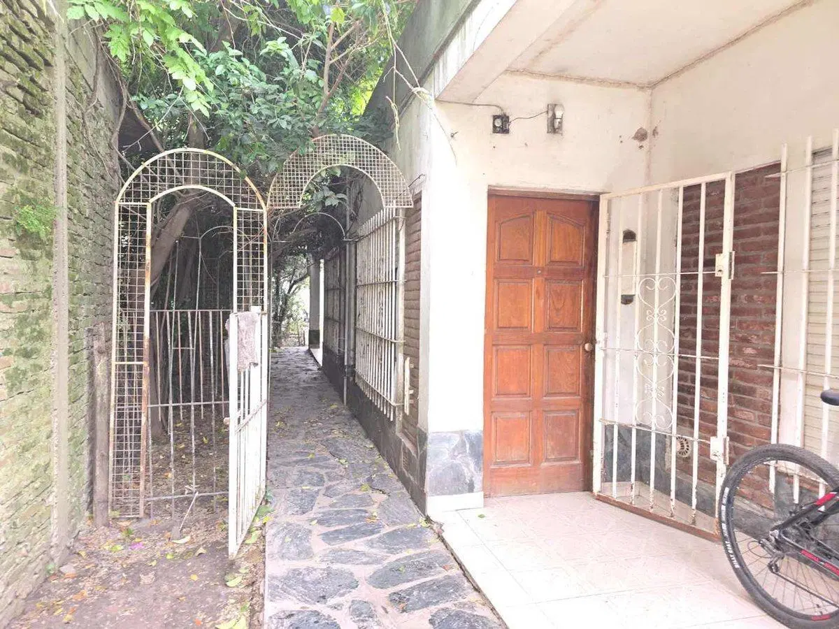 VENTA CASA 4 VIVIENDAS C/LOCAL COMERCIAL, LA REJA 3