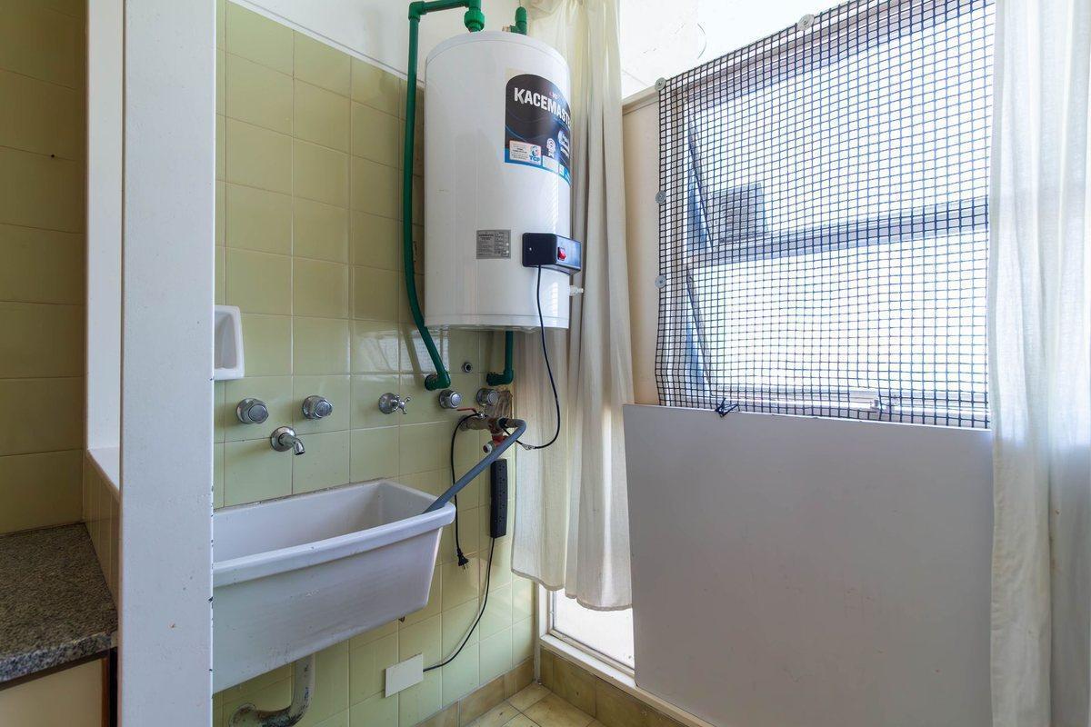 Foto de VENTA DEPARTAMENTO 4 AMB BELGRANO COCHERA BALCON, imagen 5