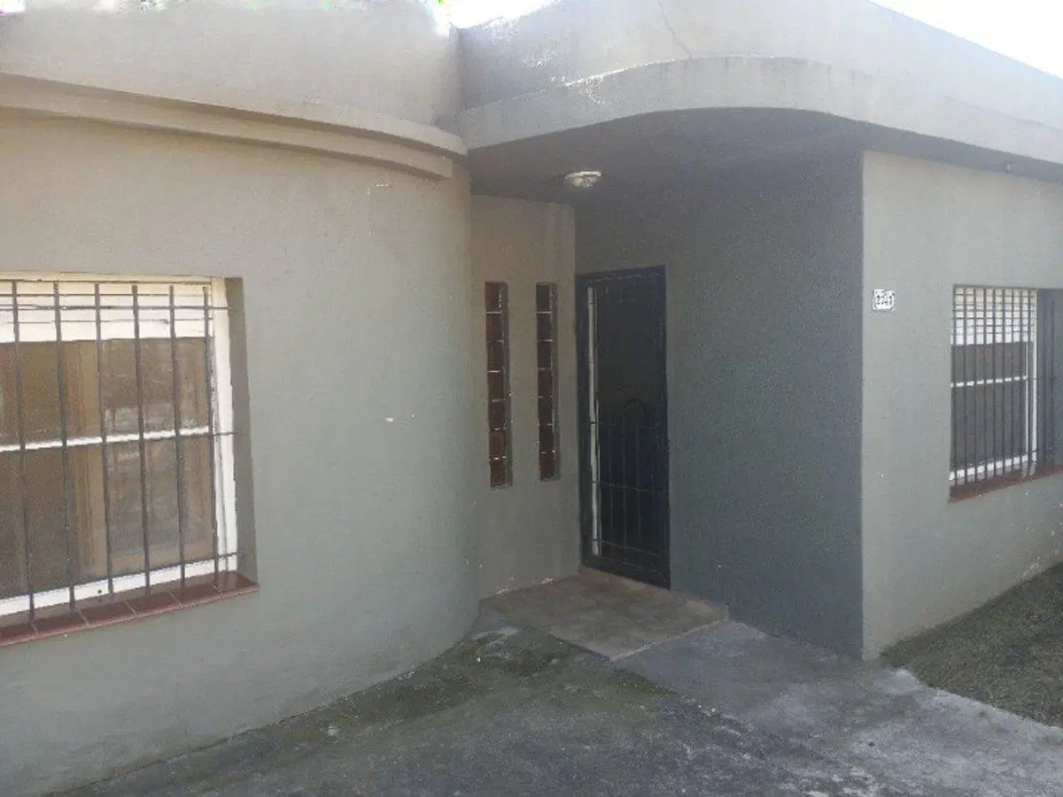 VENTA CASA 3 AMBIENTES GLEW C/DEPTO ADICIONAL 3