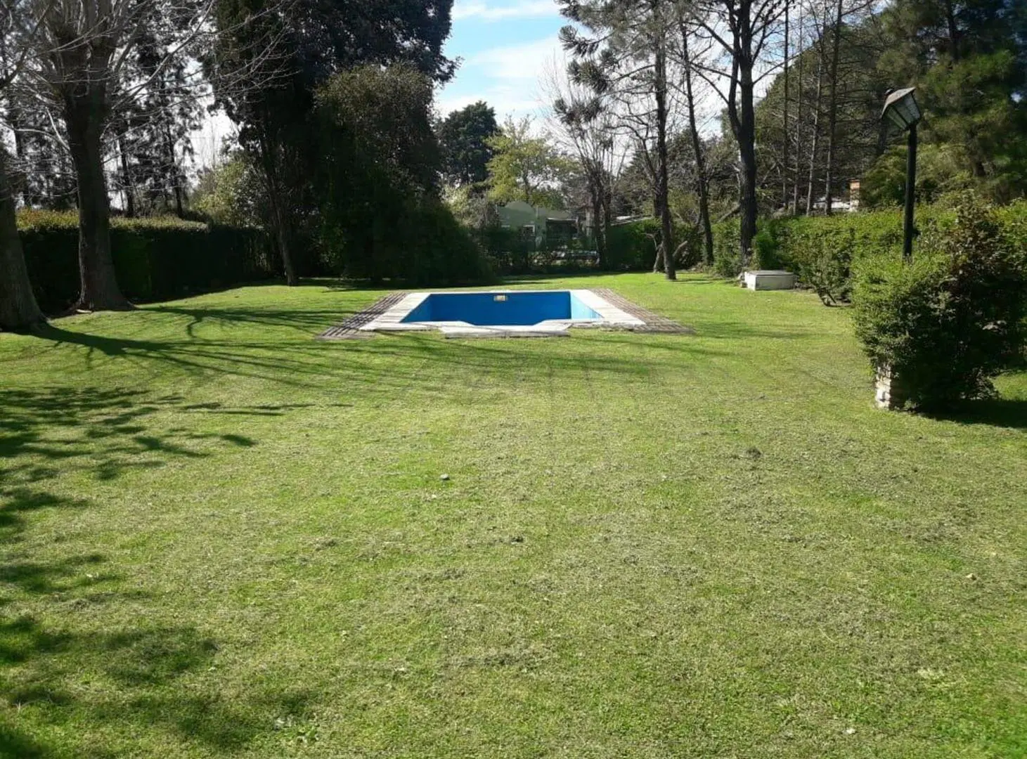 Venta Casa 5 Ambientes c/ Pileta Parque Exaltacion 5