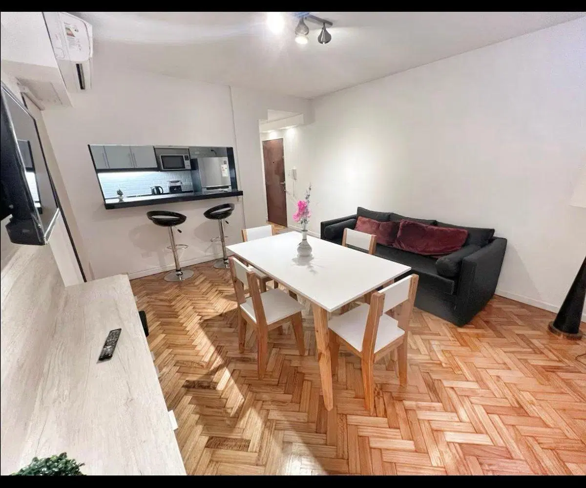 Venta  departamento  2 ambientes en Recoleta 2