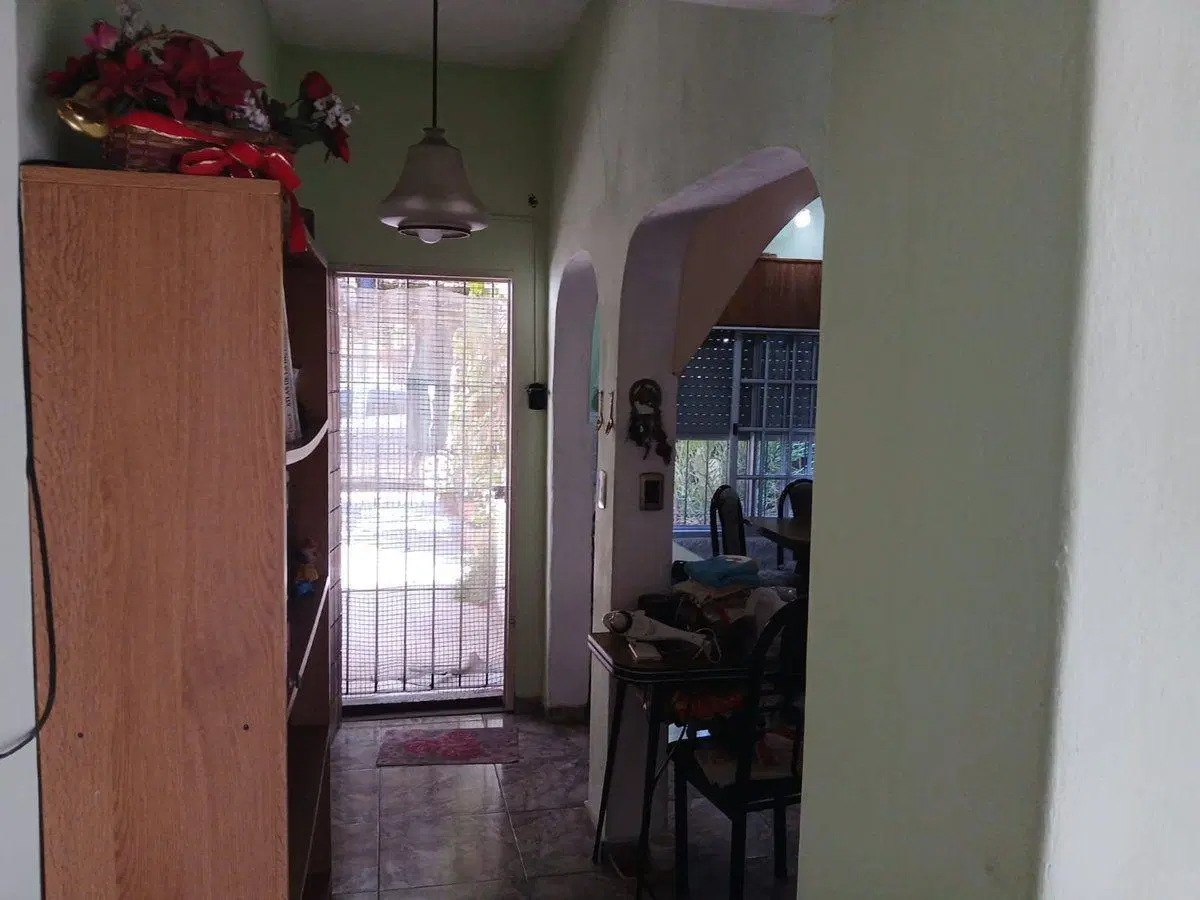 VENTA CASA 3 AMBIENTES GONZALEZ CATAN 4