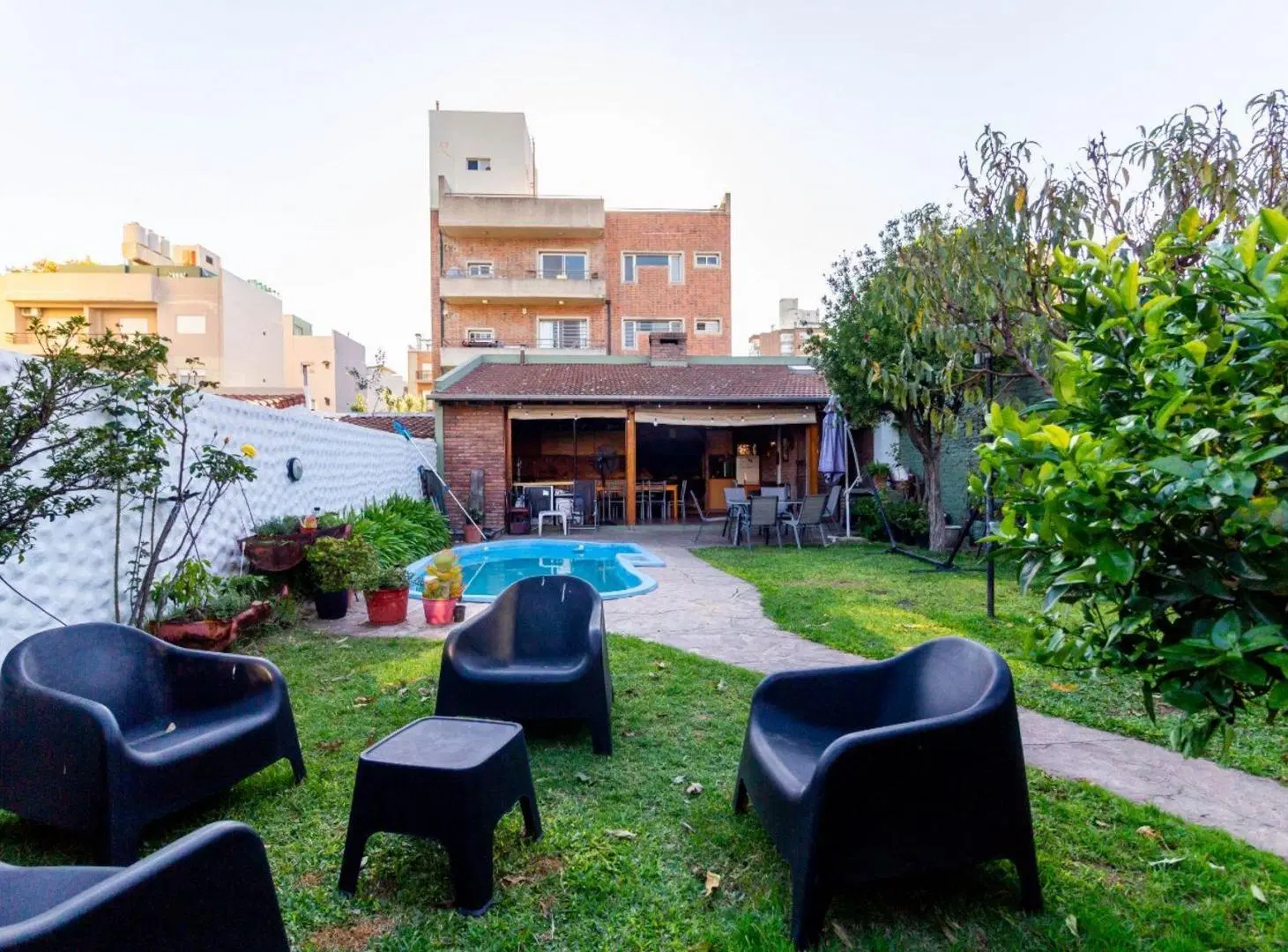 Venta Casa 4 dorm jardin pil quincho coch Victoria 2