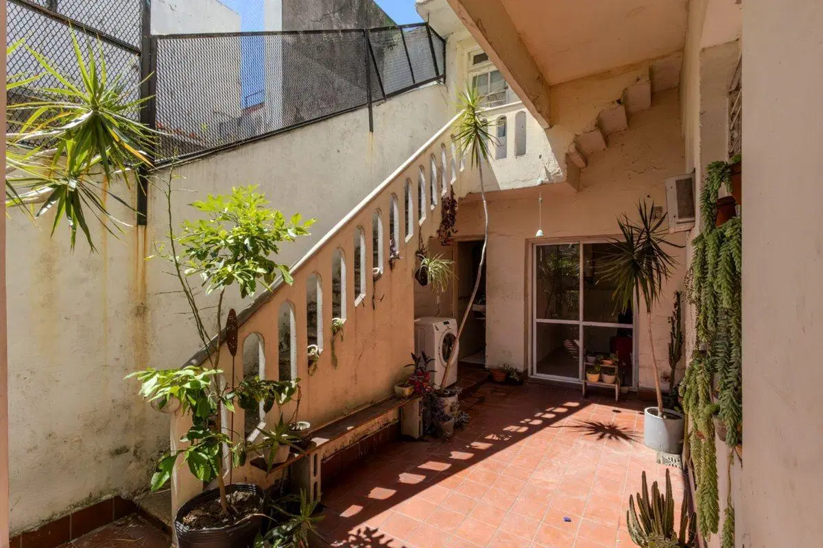 Venta  PH  multifamiliar  Apto Credito en V. Mitre 4