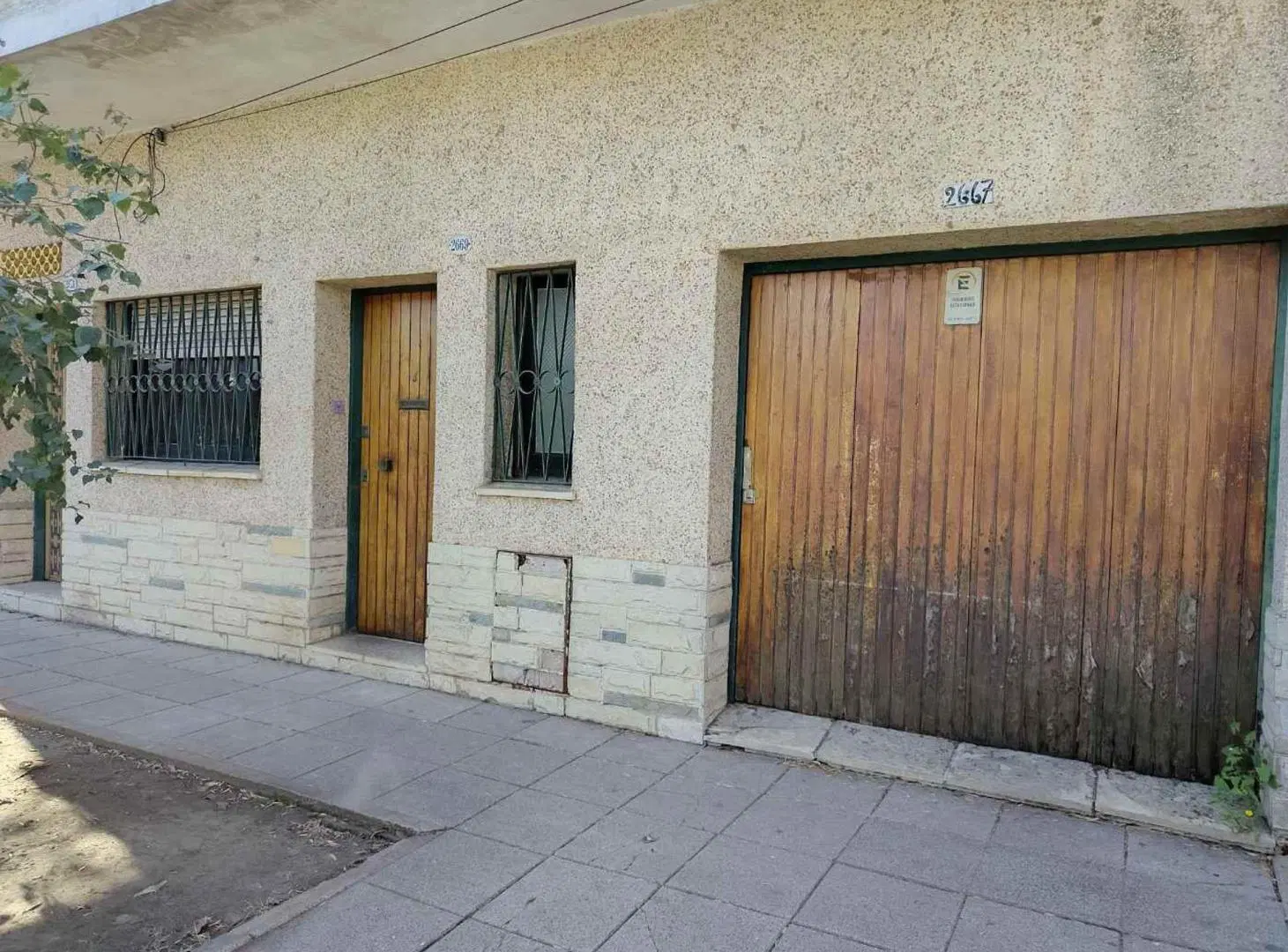 Venta PH 2 ambientes Munro cochera jardín 8
