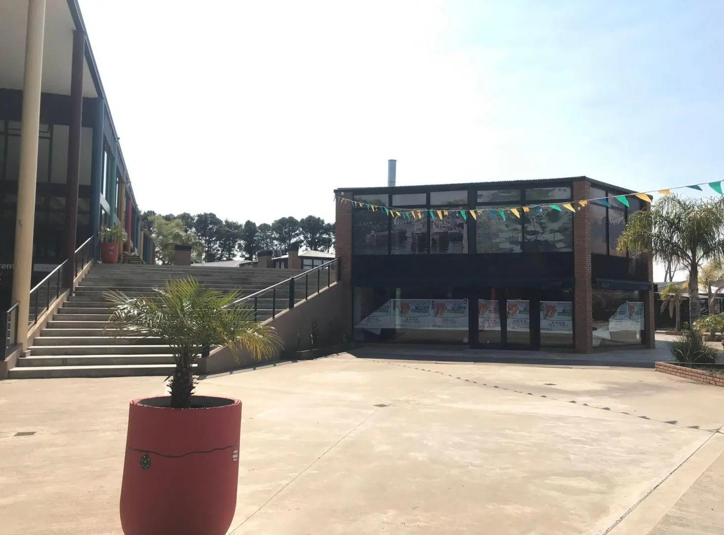 LOCAL EN VENTA EN SHOPPING DOCKS DEL PUERTO TIGRE 2