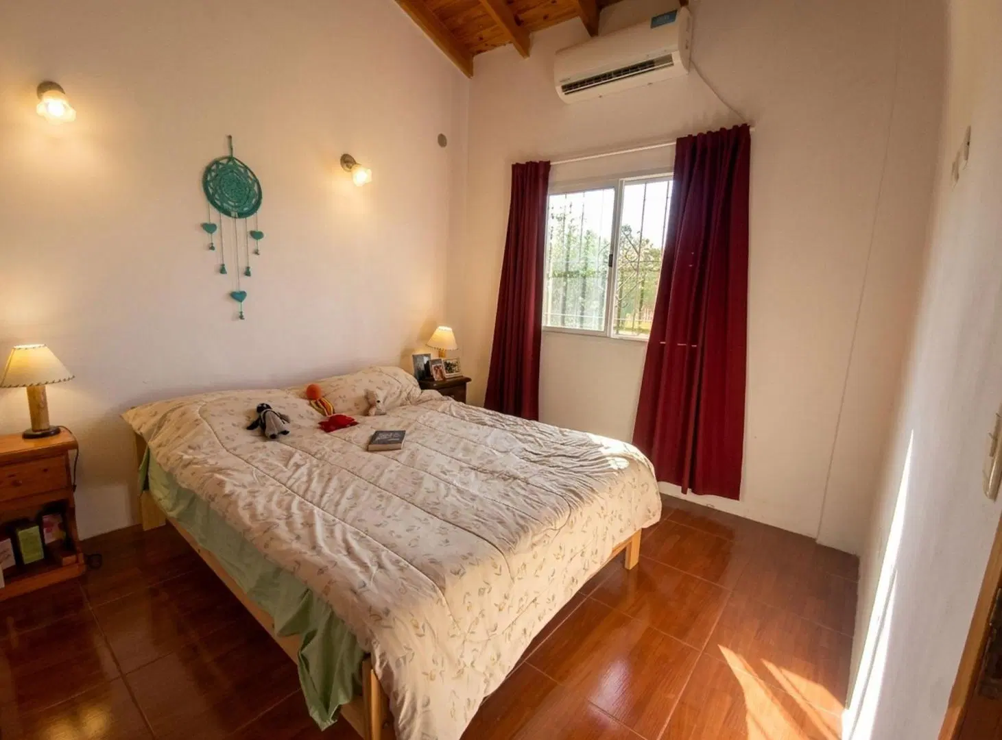 Venta - Casa en B° Jularó, Exaltacion de la Cruz 4