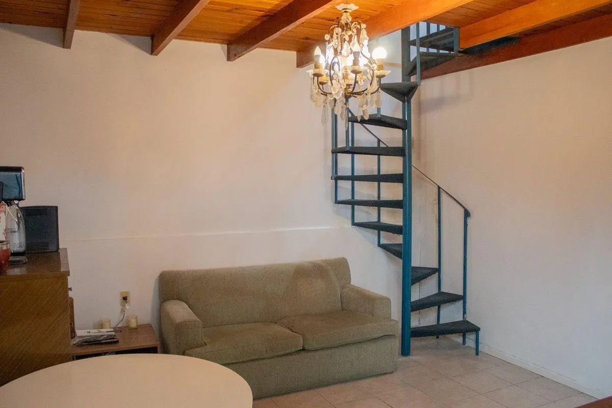 VENTA CASA TIPO PH DE 4 AMB. OLIVOS - GRAN JARDIN 3