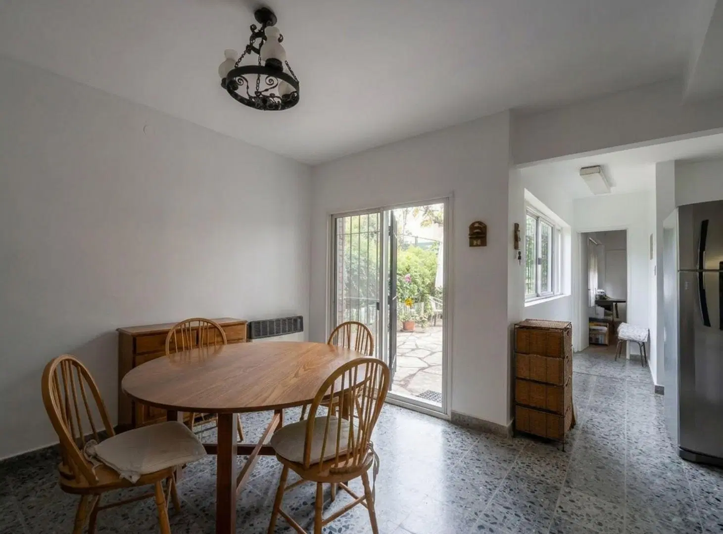 VENTA CASA 5 AMB. SAN ISIDRO EXCELENTE ESTADO 2