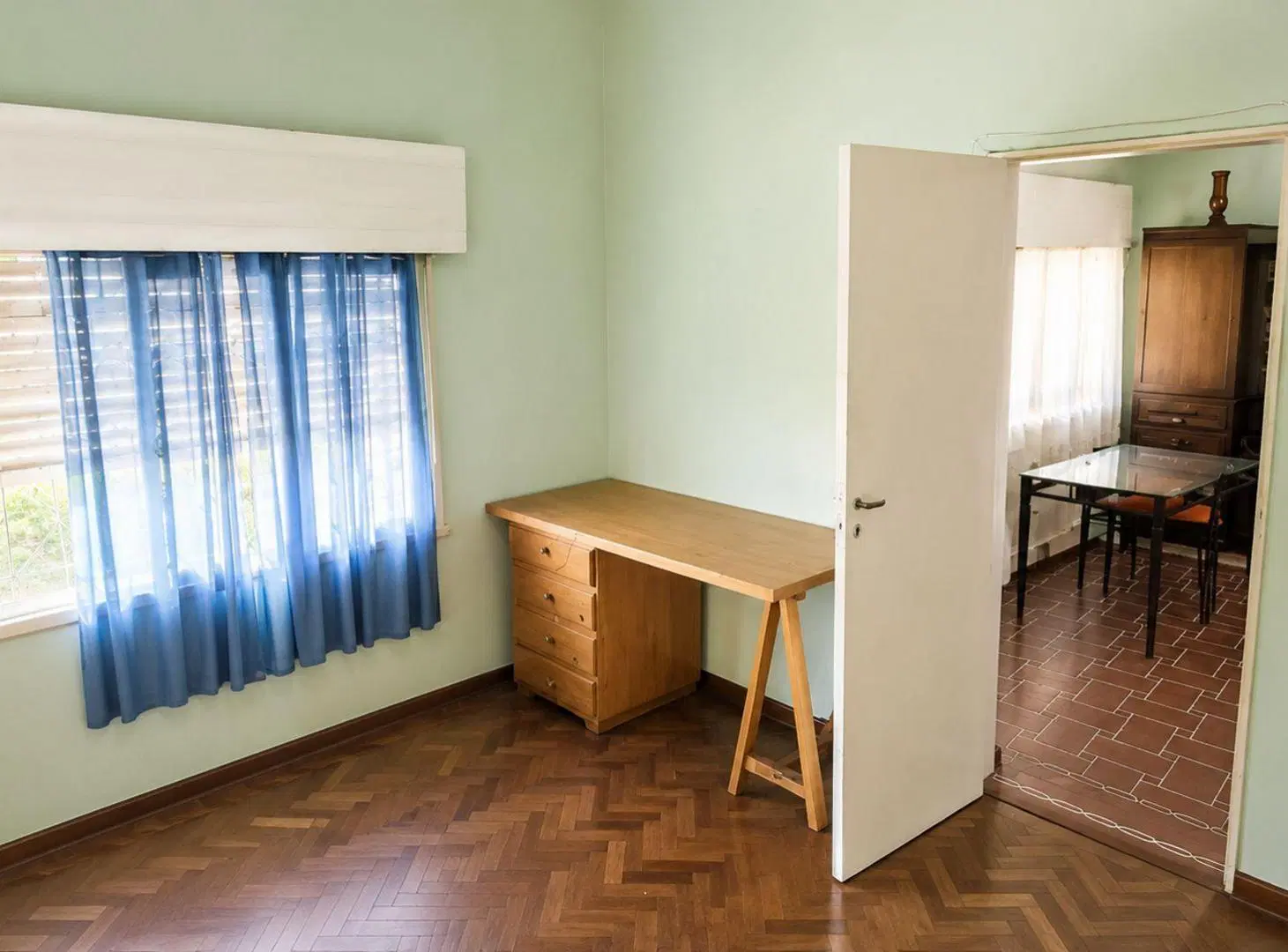 VENTA CASA 3 AMB C/ GALPON RAFAEL CALZADA 8