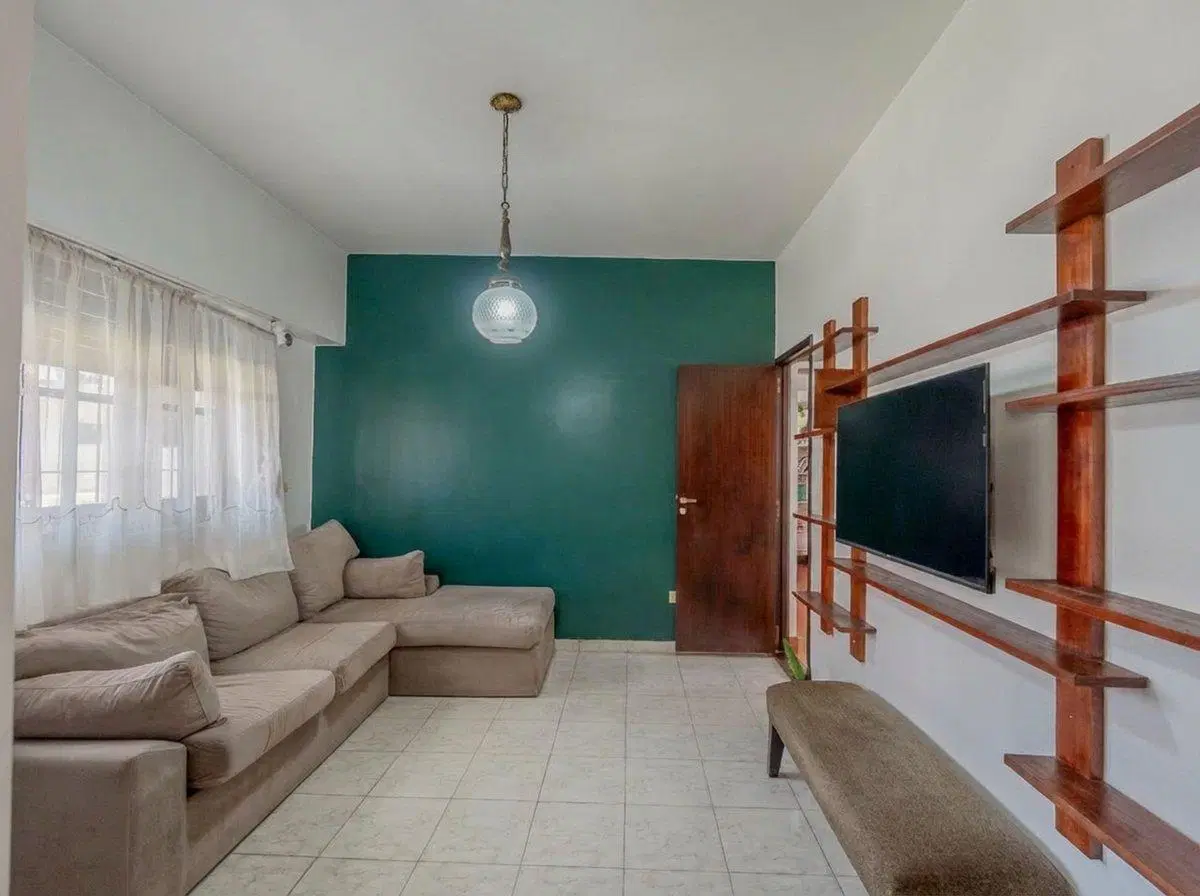 Venta Casa 4 ambientes, Olivos c/ pileta y cochera 8
