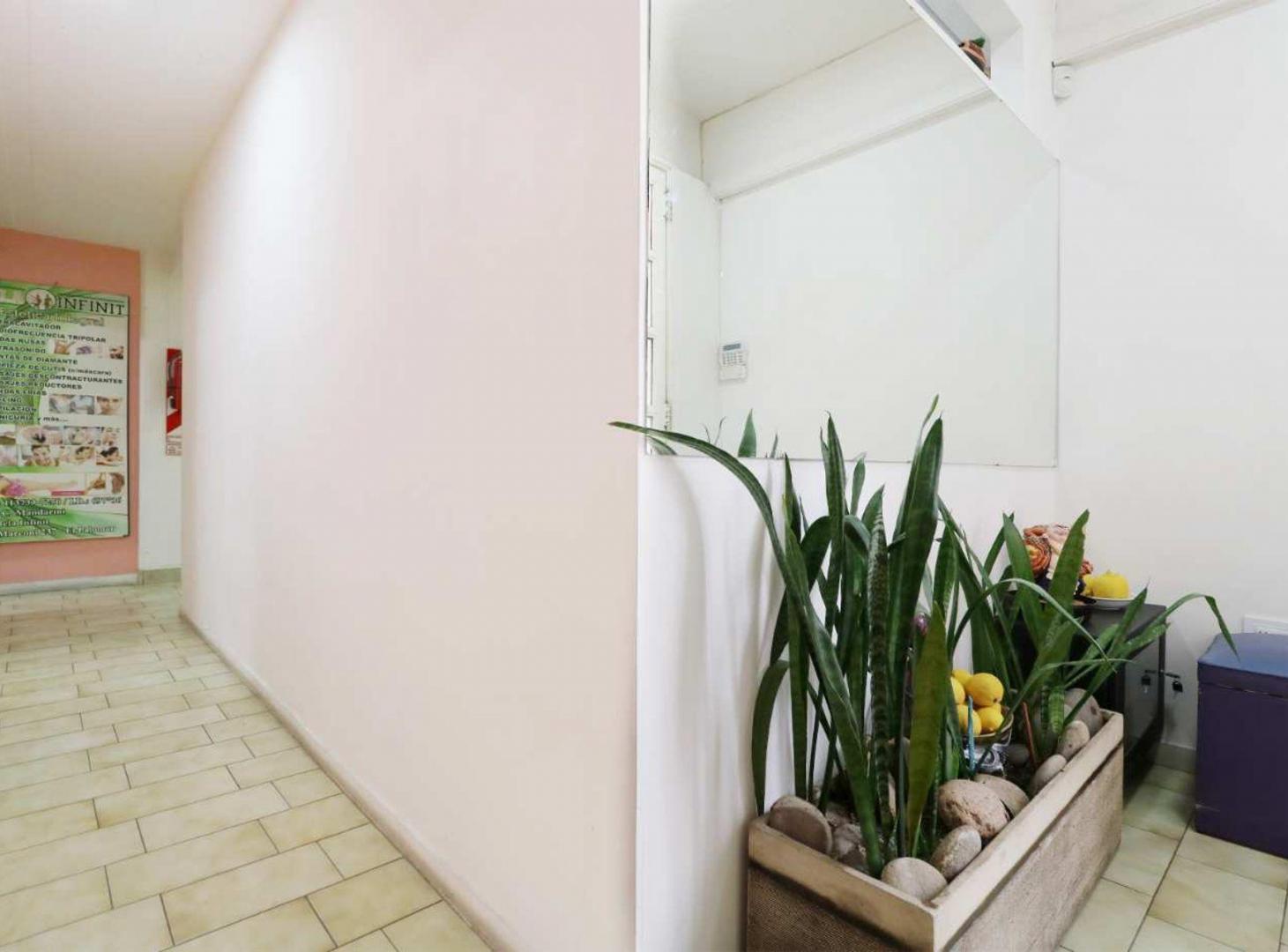 Foto de Local Comercial - Excelente Ubicación - El Palomar, imagen 4