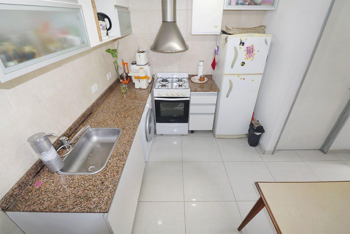 Foto de HERMOSO MONOAMBIENTE CON SUBDIVISION Y BALCON., imagen 2