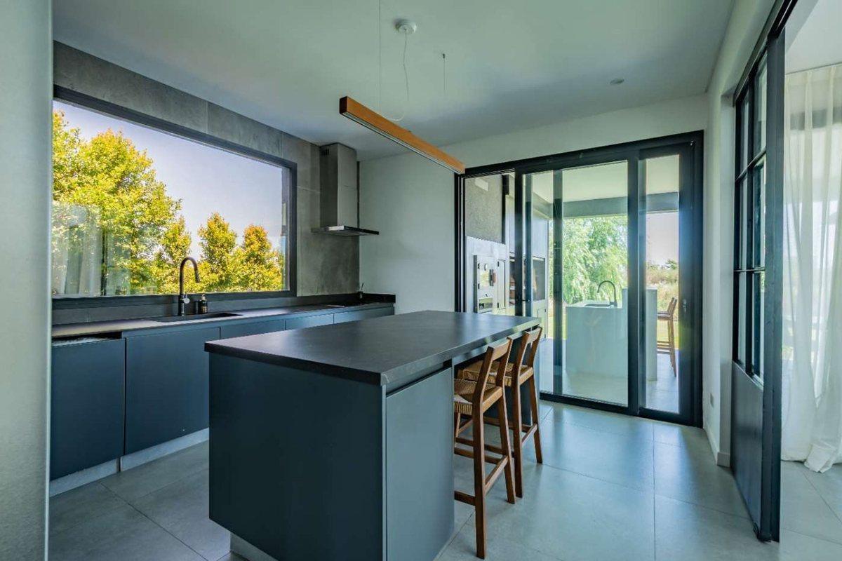 Foto de VENTA DE CASA EN COSTAS - PUERTOS DEL LAGO, imagen 5
