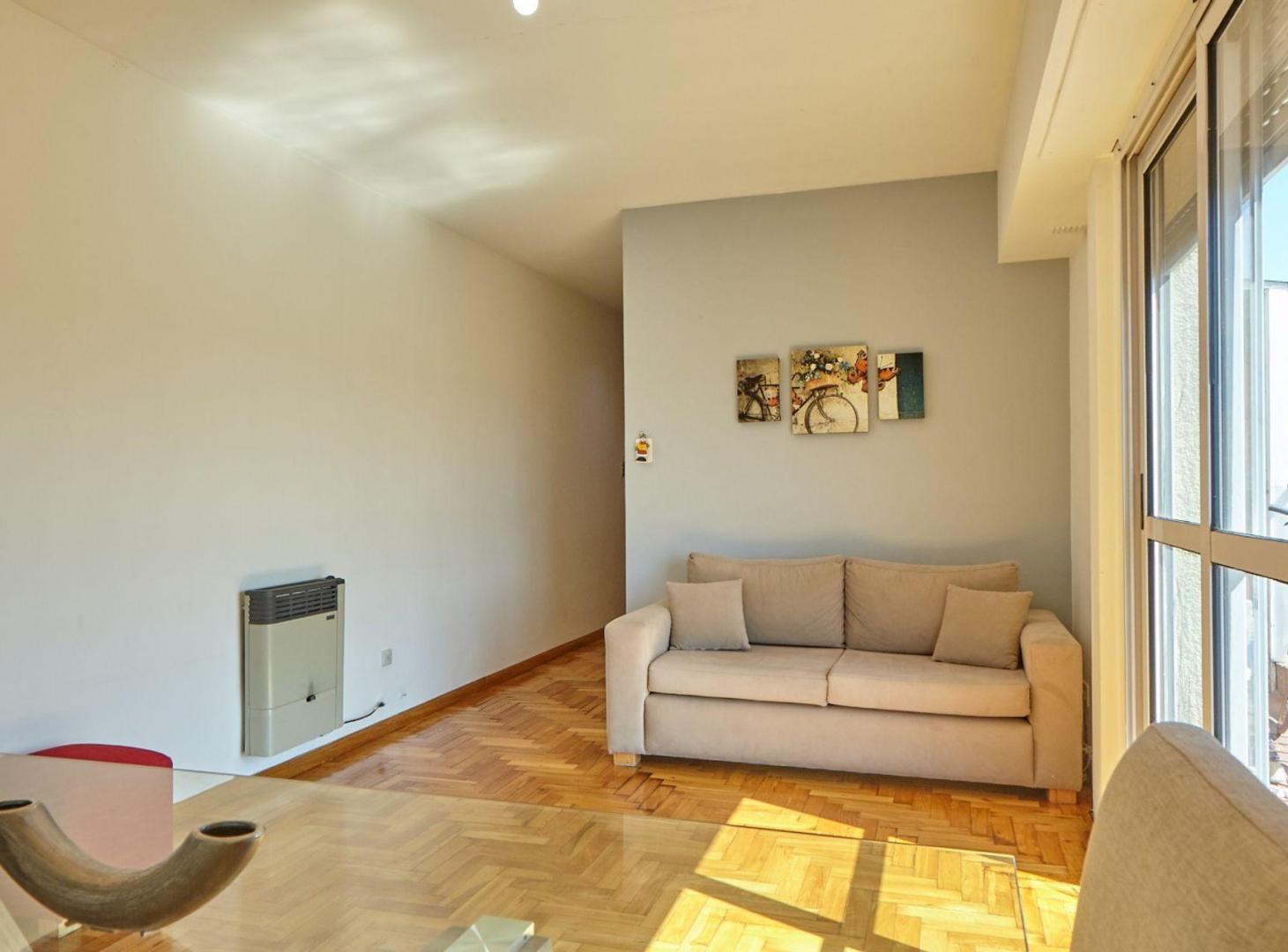 Foto de Venta Dpto 3 Amb con Balcón Terraza en Flores, imagen 3