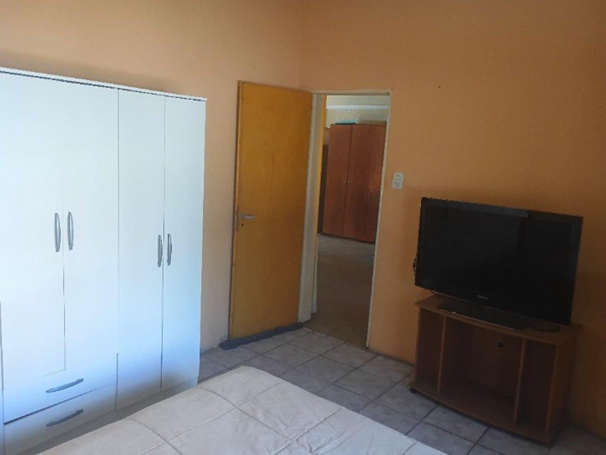 Foto de VENTA CASA 3 AMBIENTES GLEW C/DEPTO ADICIONAL, imagen 4