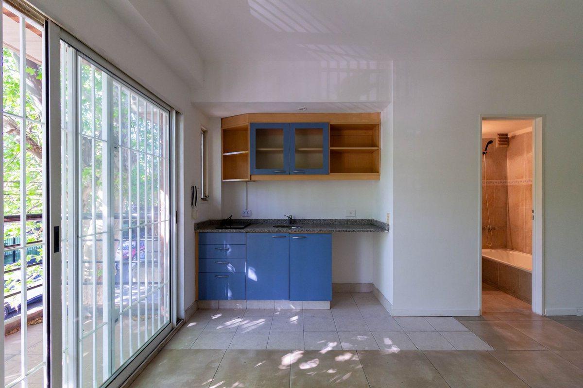 Foto de VENTA DPTO MONOAMBIENTE AMPLIO BALCON NUÑEZ, imagen 2