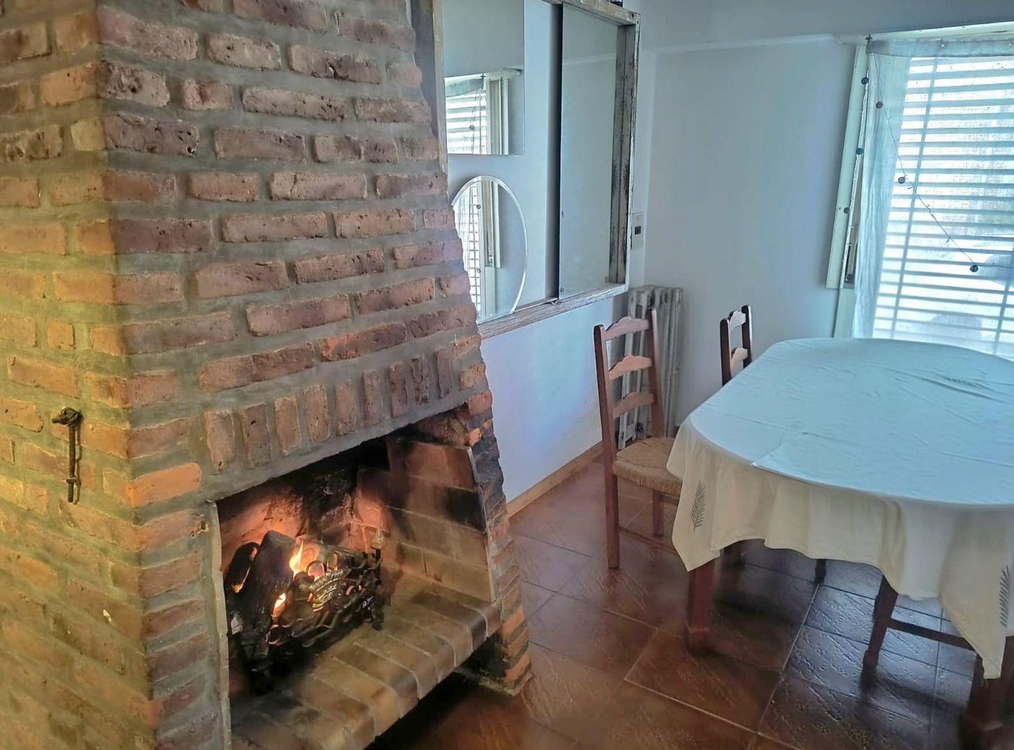 Foto de Venta Casa 4 ambientes jardín Villa Adelina, imagen 2