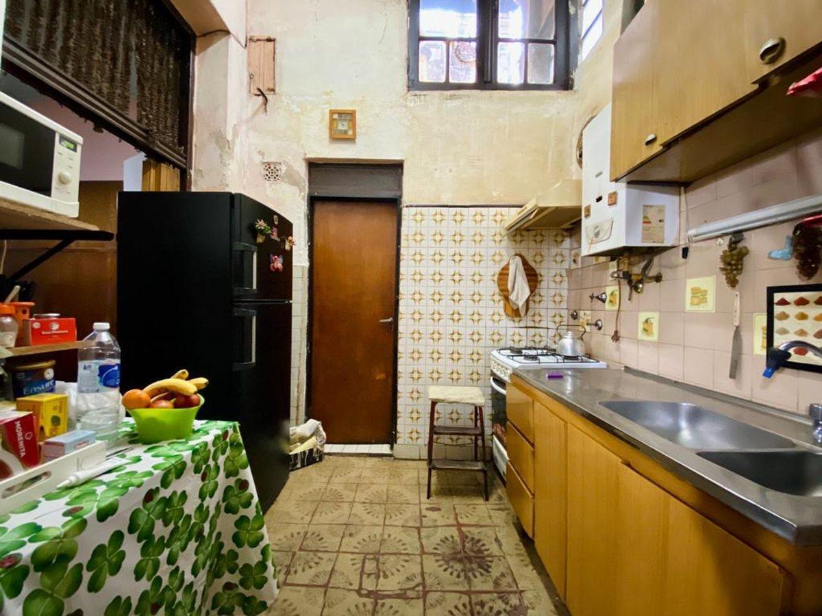 Foto de Venta PH 3 amb planta baja Barracas. Para reciclar, imagen 4