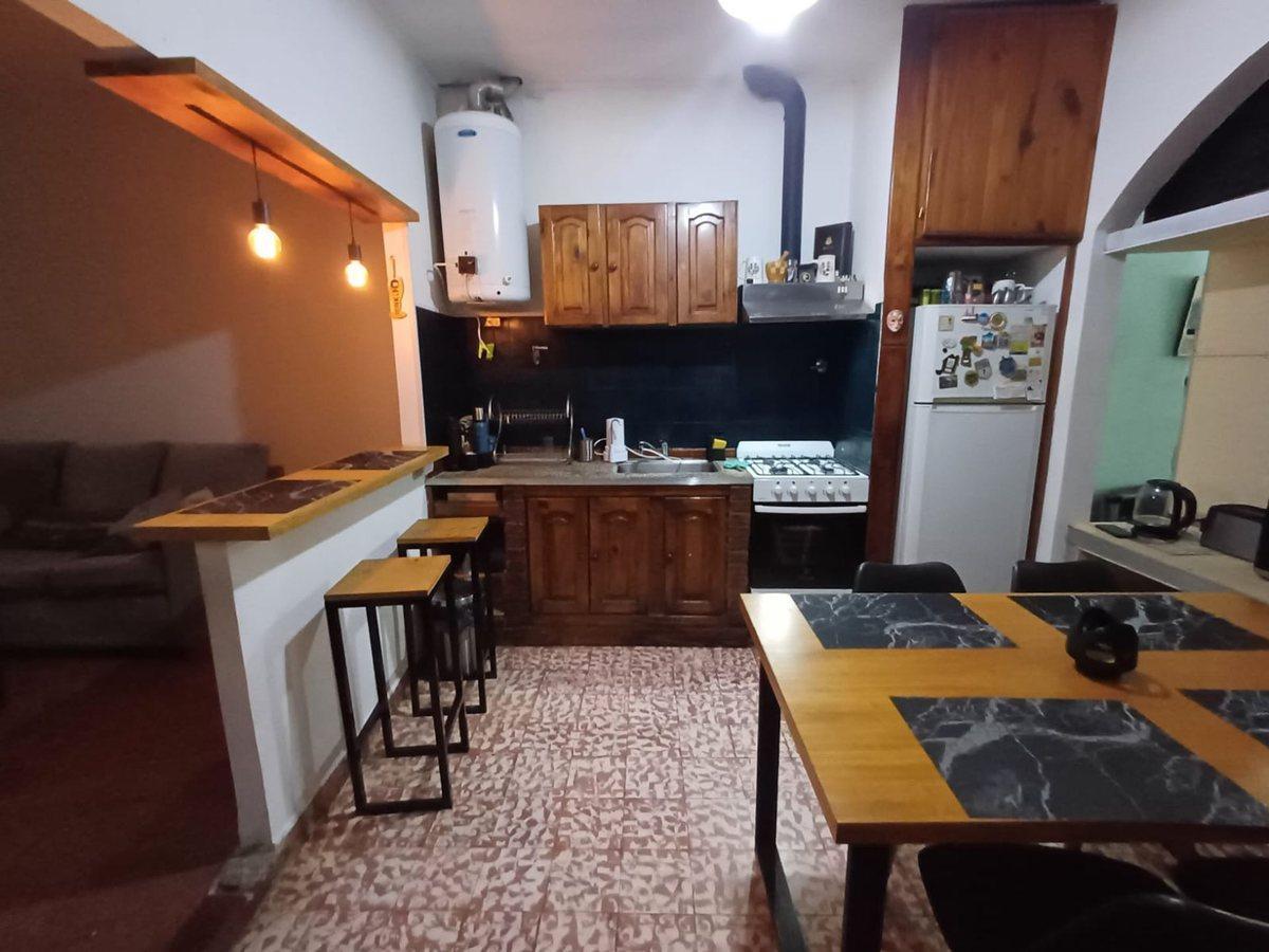 Foto de VENTA PH 3 AMB APTO COMERCIAL AL FRENTE EN V TESEI, imagen 3