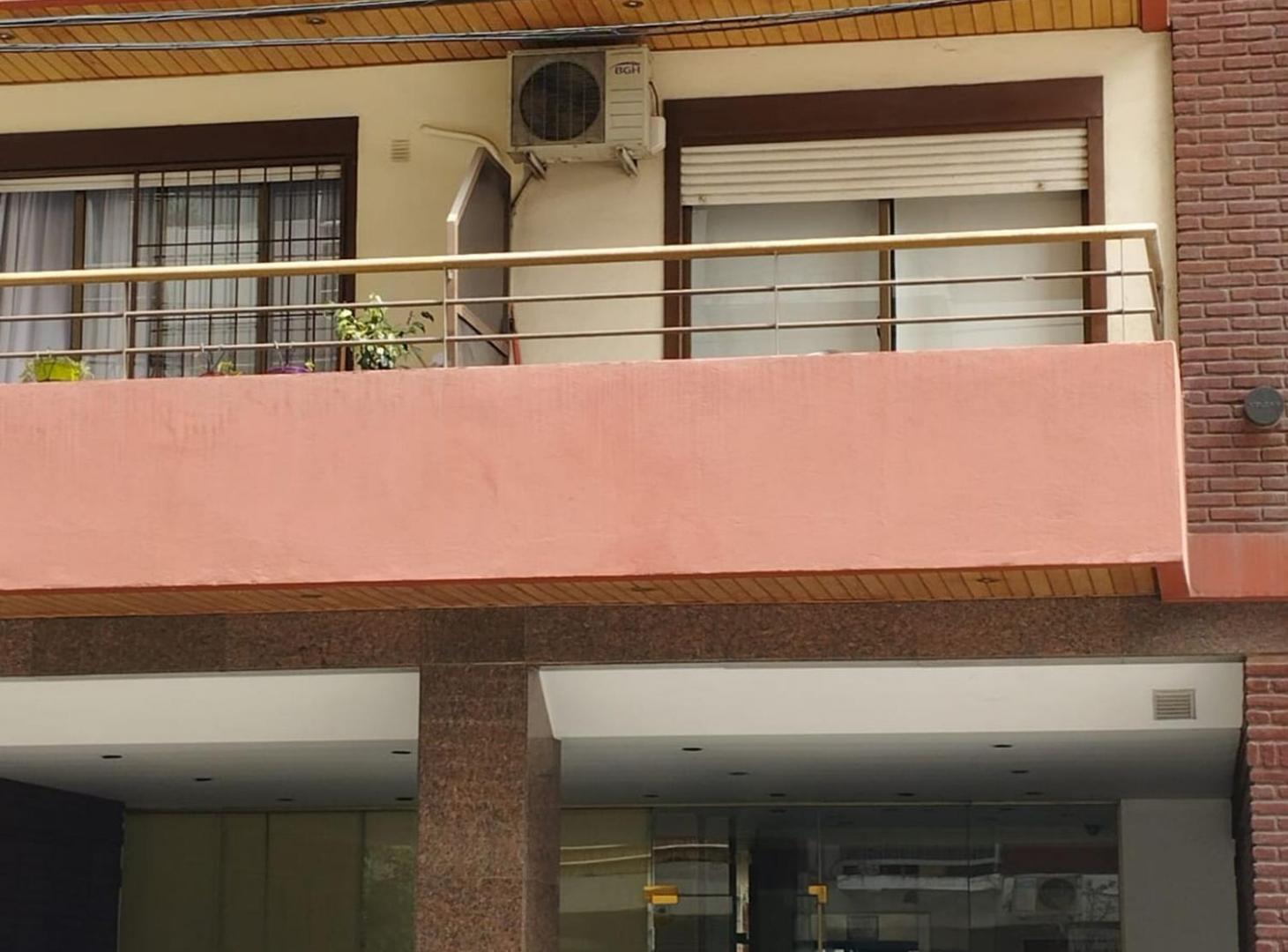 Foto de Venta Monoambiente en Palermo, balcon, pileta, imagen 2