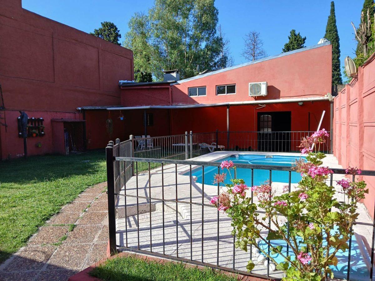 Foto de VENTA CASA EN GONZALEZ CATAN, imagen 4