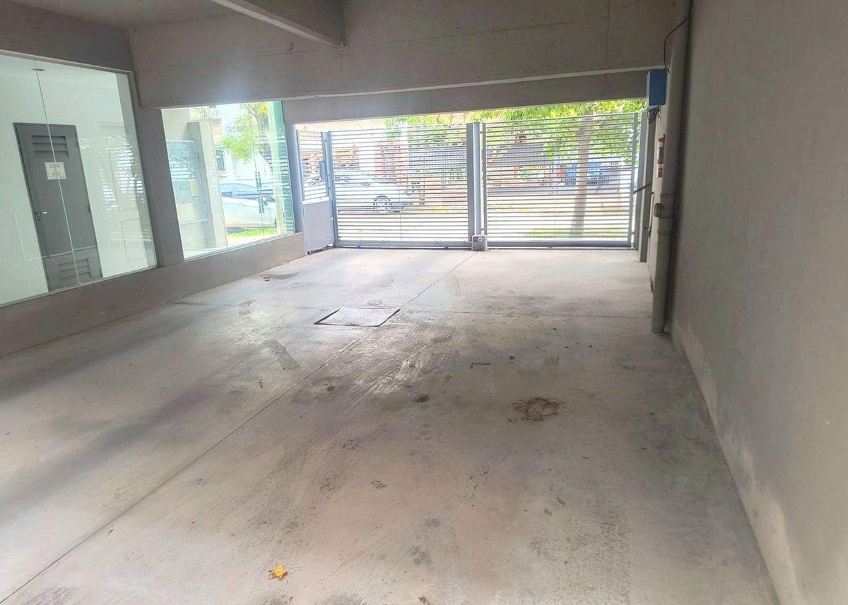 Foto de Venta cochera planta baja cubierta centro Martinez, imagen 5