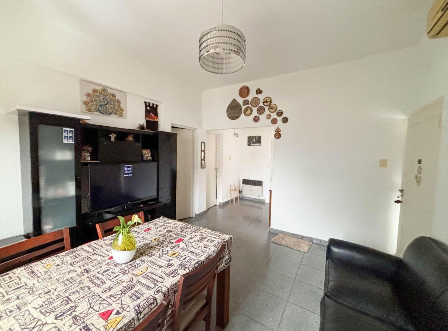 Foto de VENTA PH 3 AMB FLORIDA S EXPENSAS GRAN BALCON, imagen 1