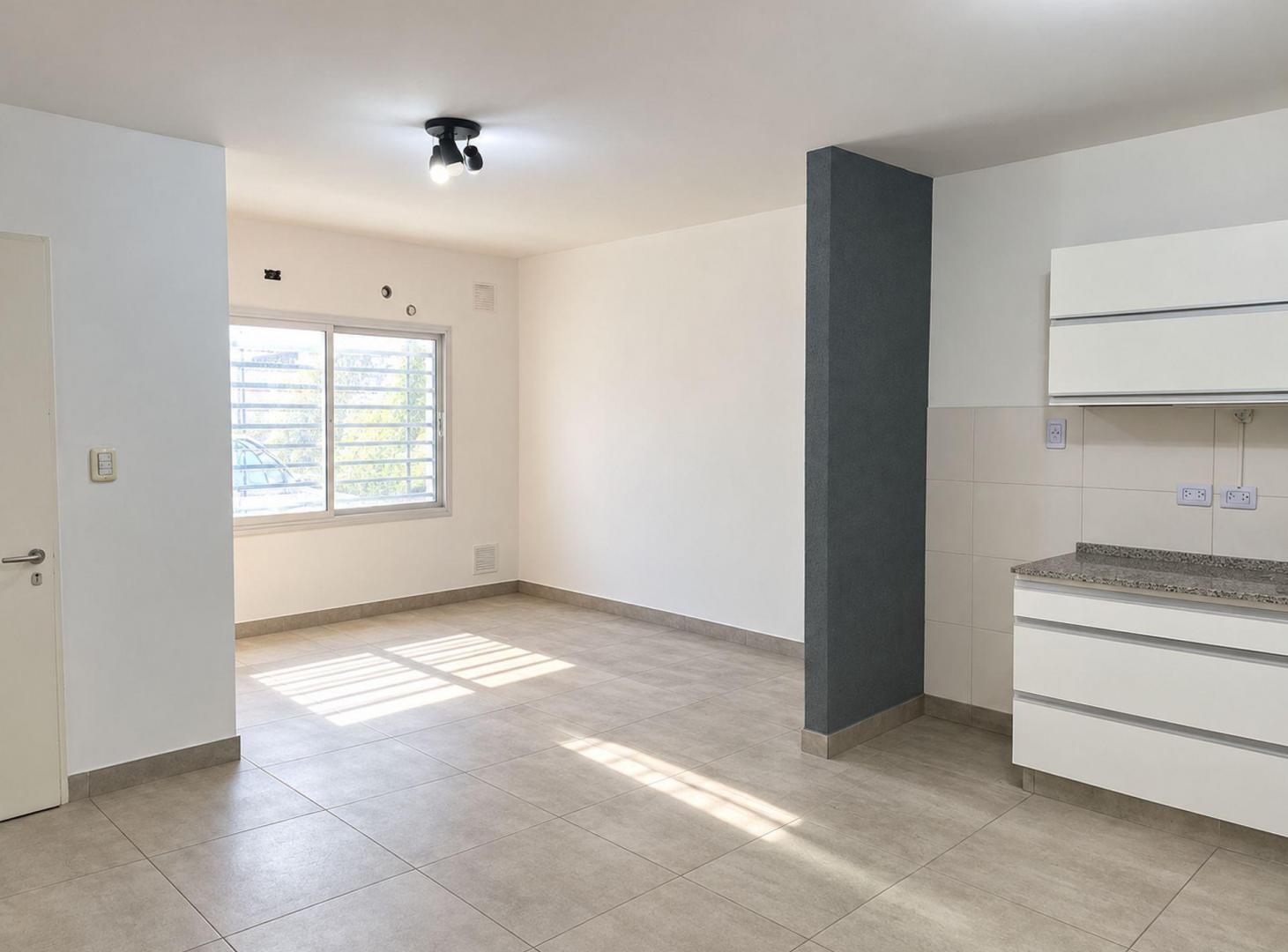 Foto de Venta PH 2 amb Villa Ballester Jardin cochera, imagen 1