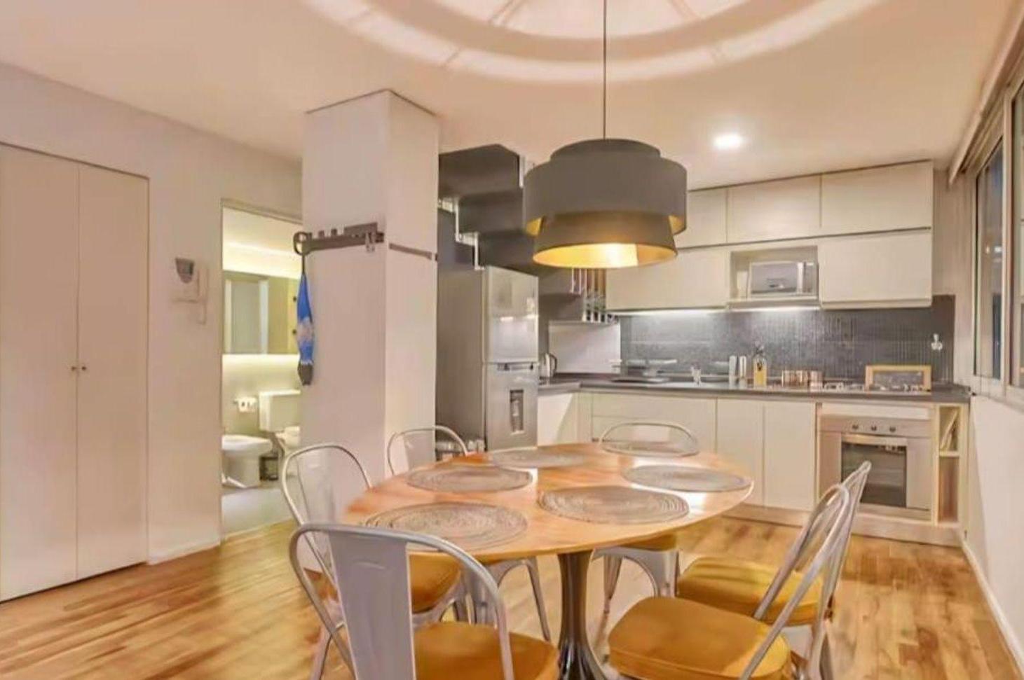 Foto de VENTA TRIPLEX C COCHERA Y TERRAZA EN BELGRANO, imagen 3