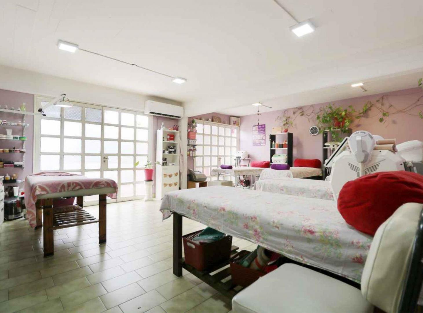 Foto de *Venta Combo* - 2 Locales Comerciales - El Palomar, imagen 4