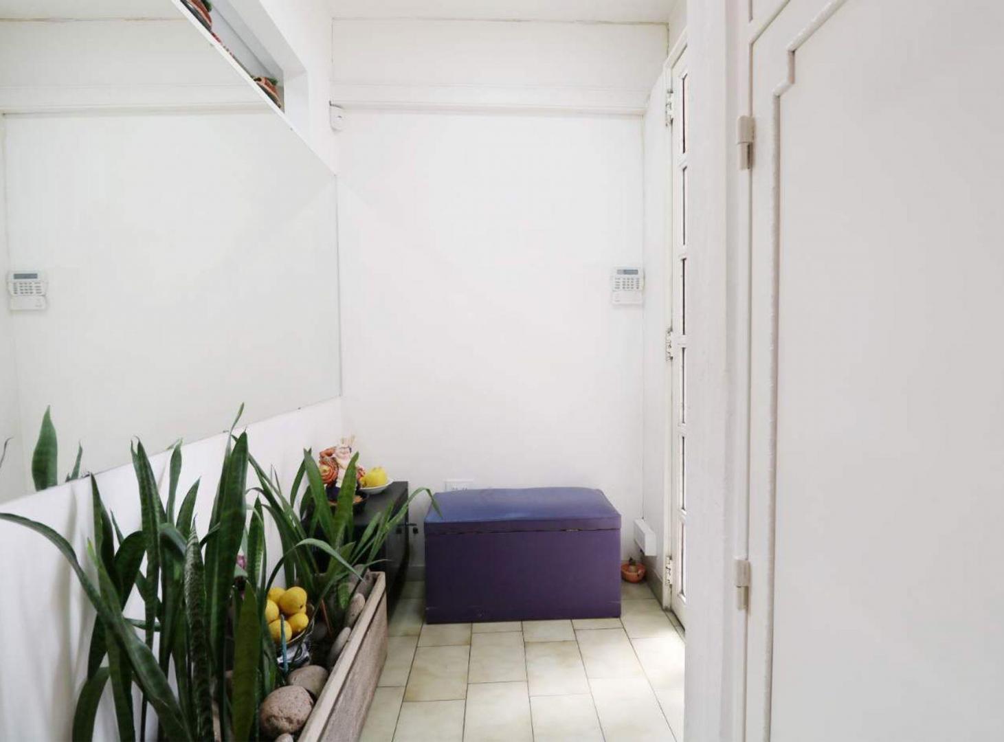 Foto de Local Comercial - Excelente Ubicación - El Palomar, imagen 1