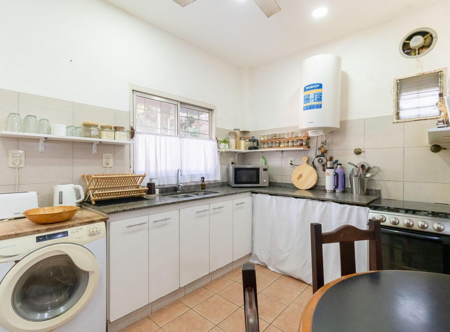 Foto de VENTA PH VILLA MARTELLI 3 AMB 2 DORM 2 PATIO Y TZA, imagen 3