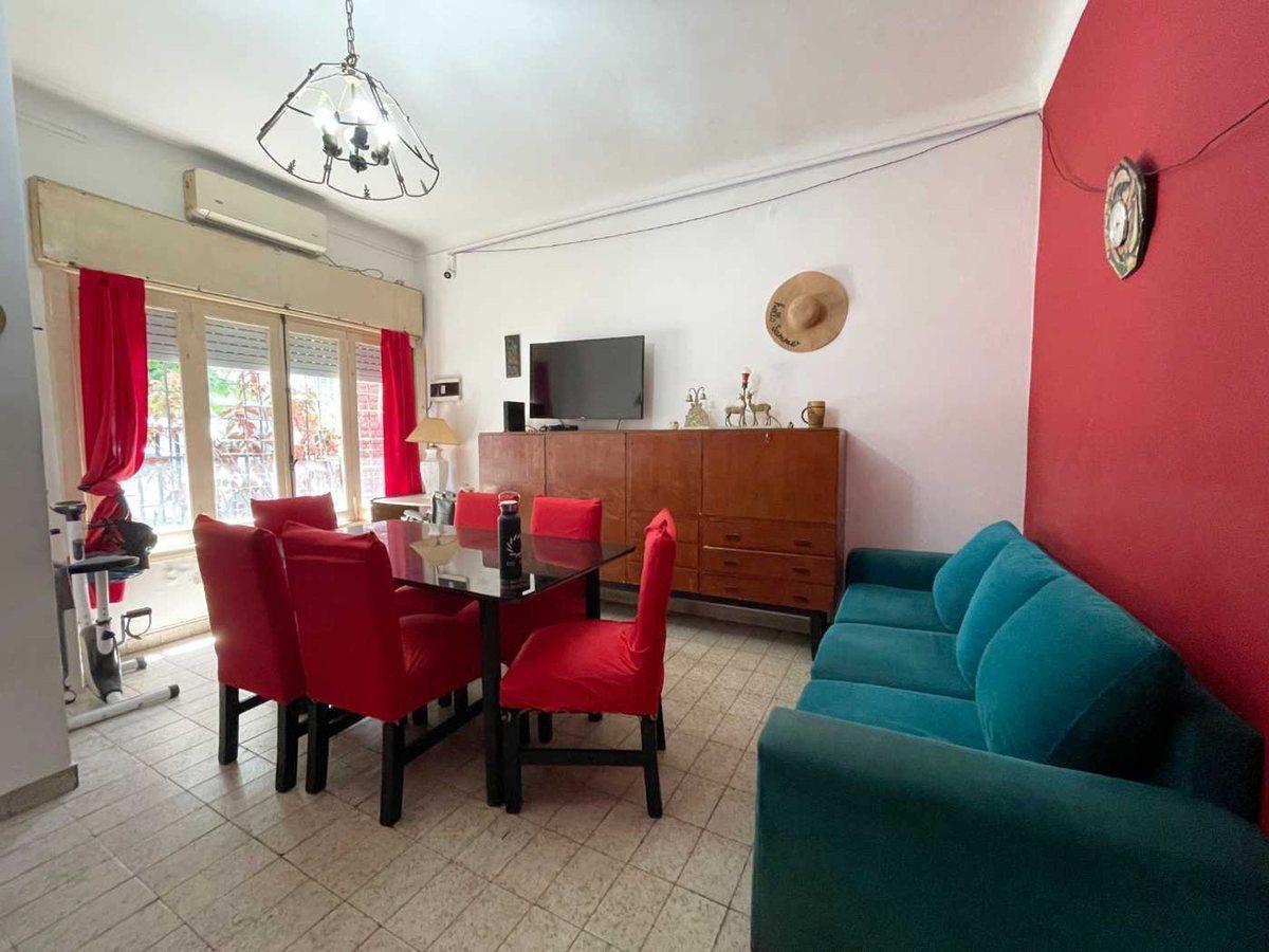 Foto de Venta casa 3 ambientes jardín terraza Ramos Mejía, imagen 2
