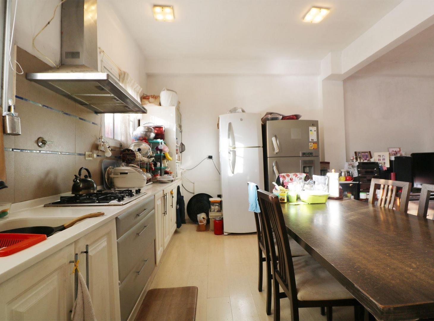 Foto de VENTA CASA MULTIFAMILIAR / LOTE EN VILLA DEVOTO, imagen 4