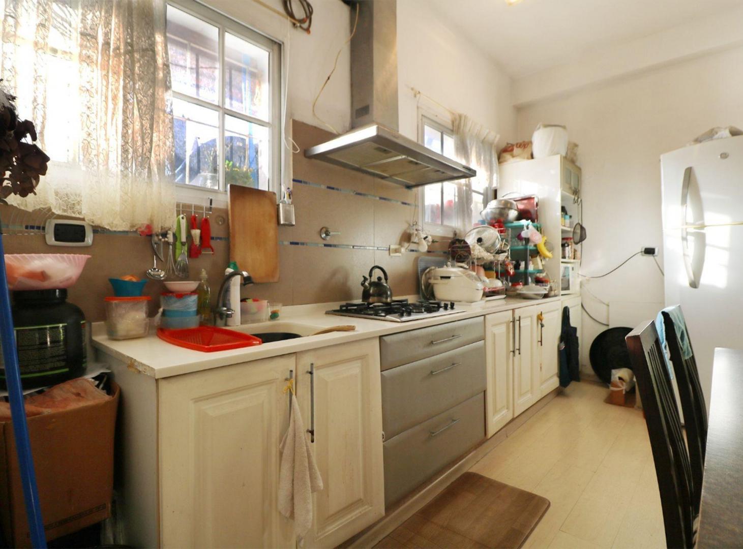 Foto de VENTA CASA MULTIFAMILIAR / LOTE EN VILLA DEVOTO, imagen 3