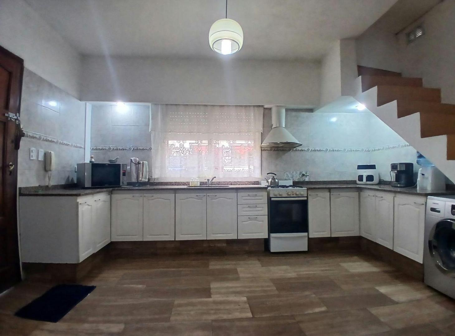 Foto de VENTA 3 PH EN BLOQUE MULTIFAMILIAR EN G CATAN, imagen 4