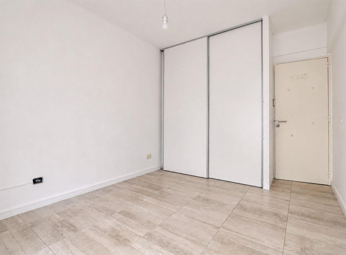 Foto de VENTA DEPARTAMENTO 2 AMB EN ALMAGRO - APTO CRÉDITO, imagen 2