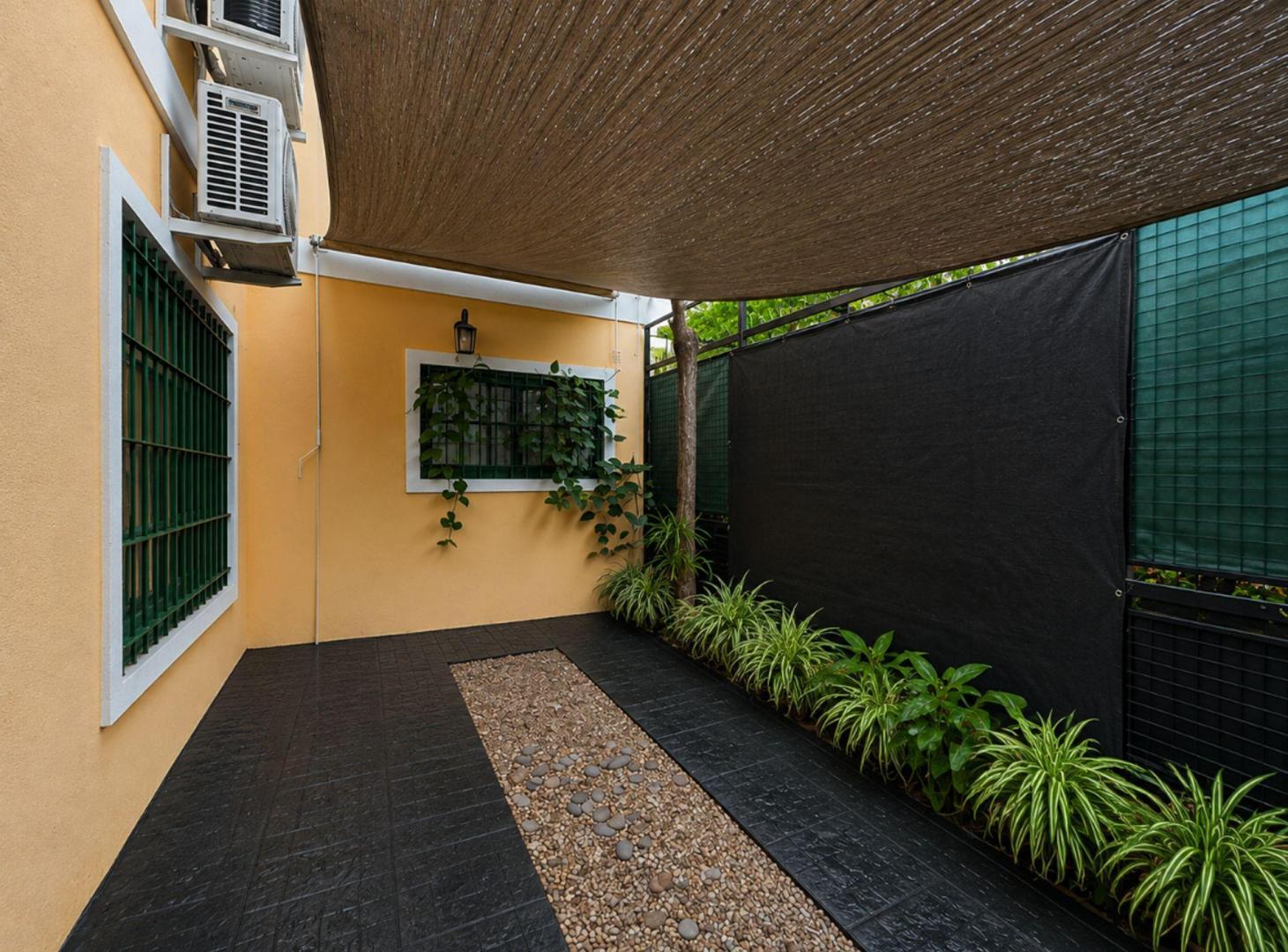 Foto de Venta Triplex 4 amb olivos terraza parrilla cocher, imagen 3
