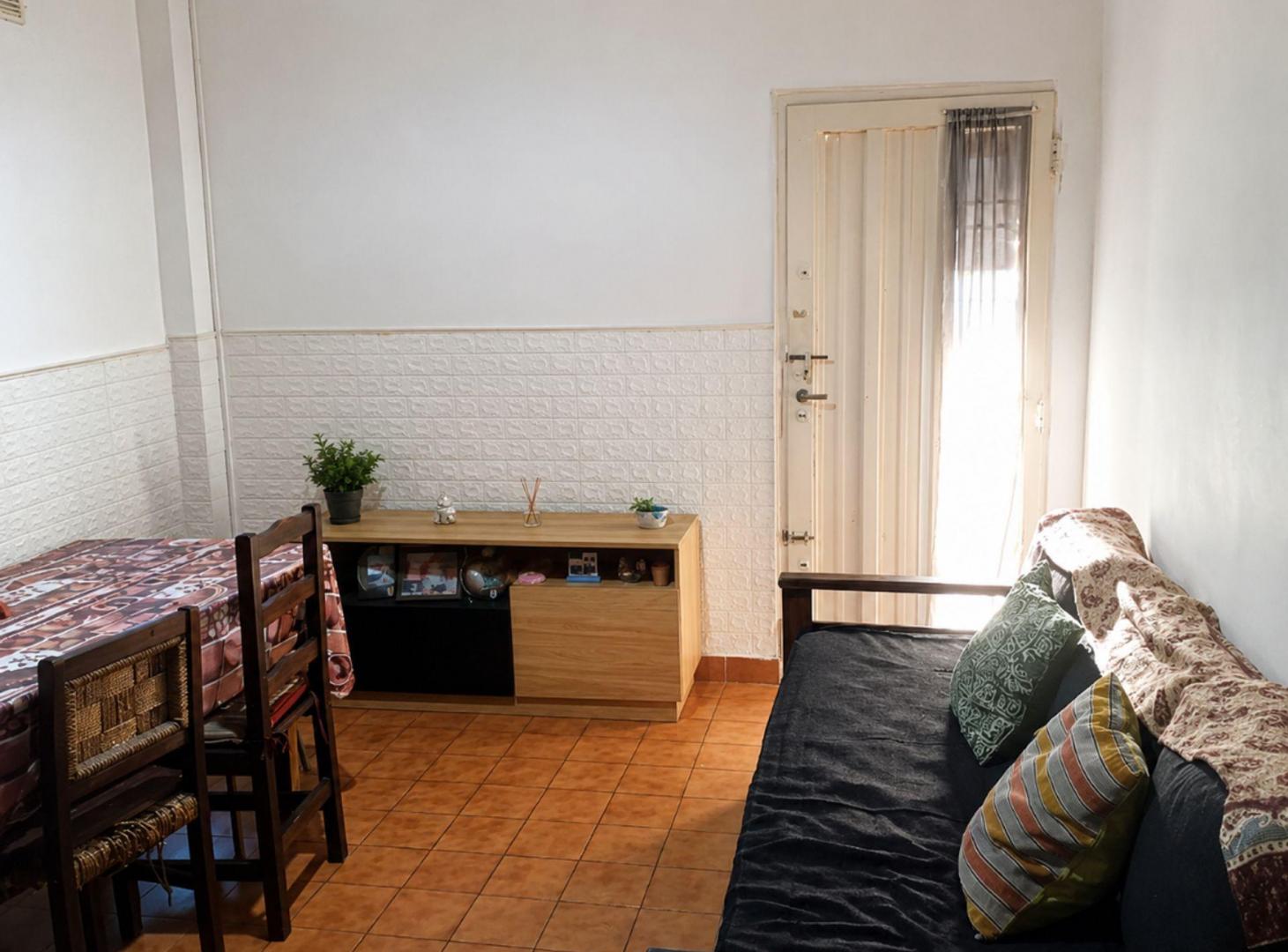 Foto de CASA VENTA 4 AMBIENTES G. DE LAFERRERE CON QUINCHO, imagen 2