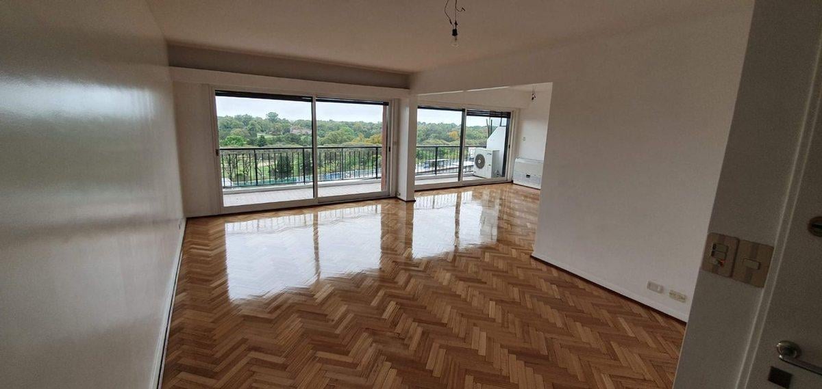 Foto de ALQUILER Semipiso en Belgrano c/ cochera baulera, imagen 2