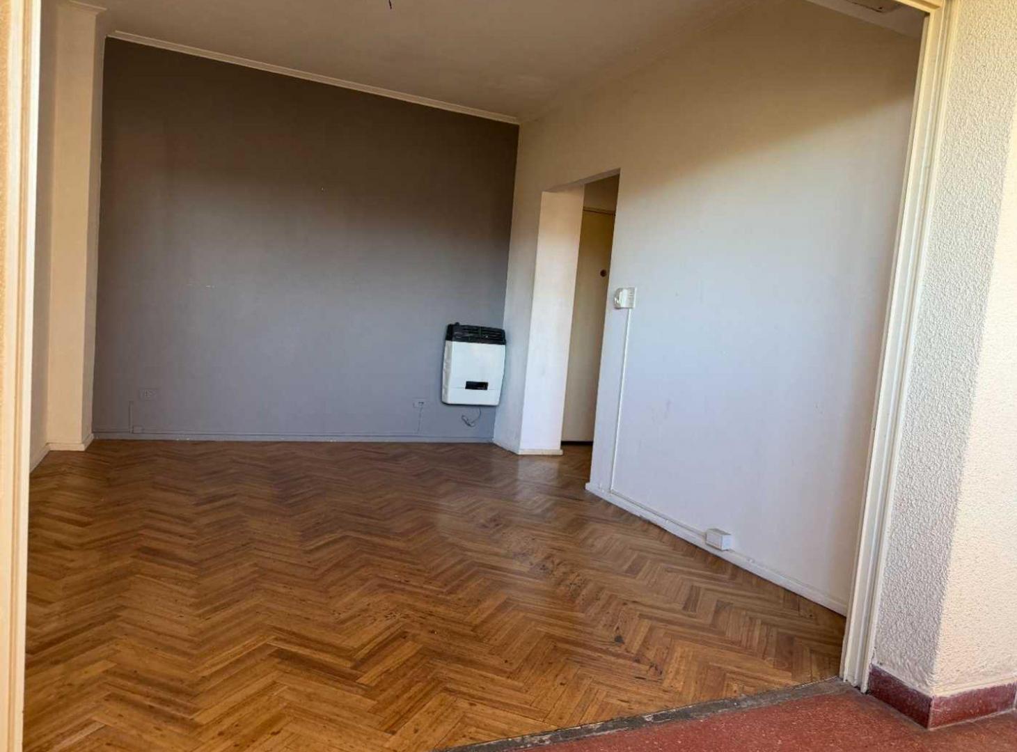 Foto de VENTA DEPARTAMENTO 2 AMBIENTES MARTINEZ CENTRO, imagen 1