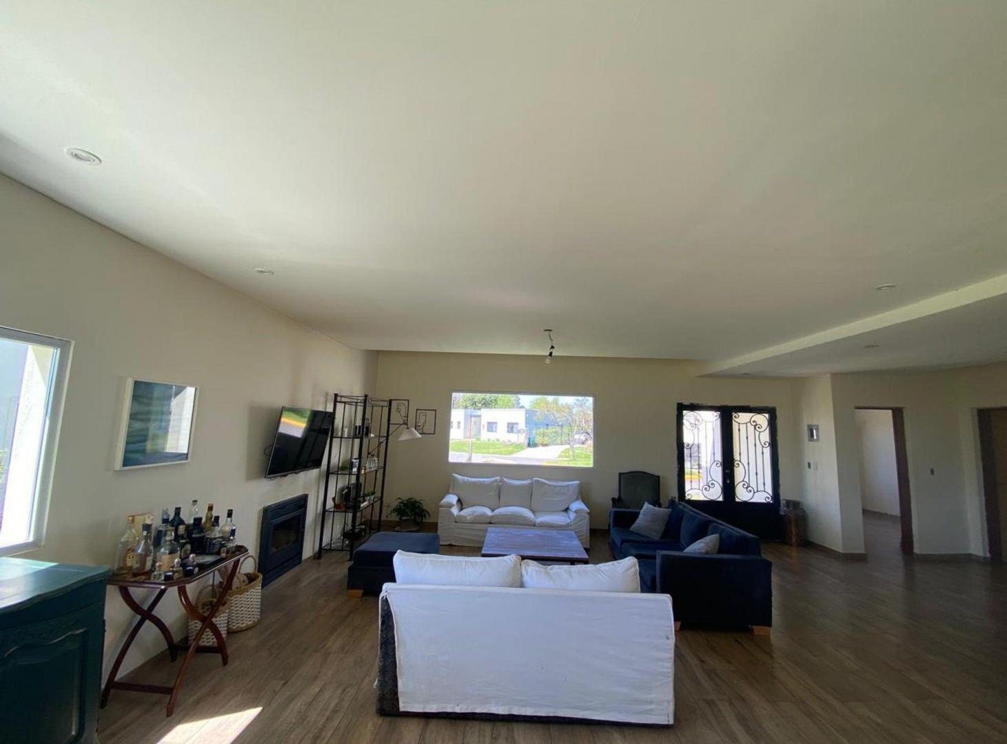 Foto de VENTA DE CASA 6 AMBIENTES EN SAN MATIAS, PBA, imagen 1