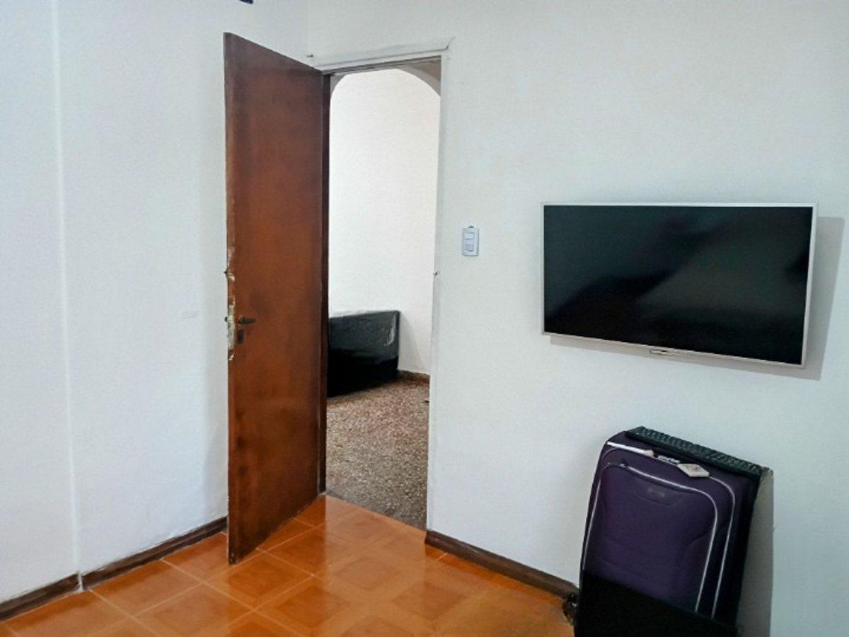 Foto de Venta Depto 2 amb. Villa Gral. Mitre APTO CREDITO, imagen 2
