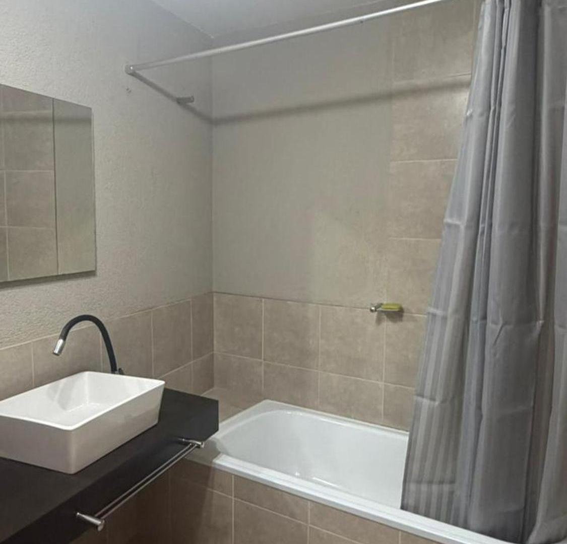 Foto de VENTA DE MONOAMBIENTE CON COCHERA EN HOMES II, imagen 4