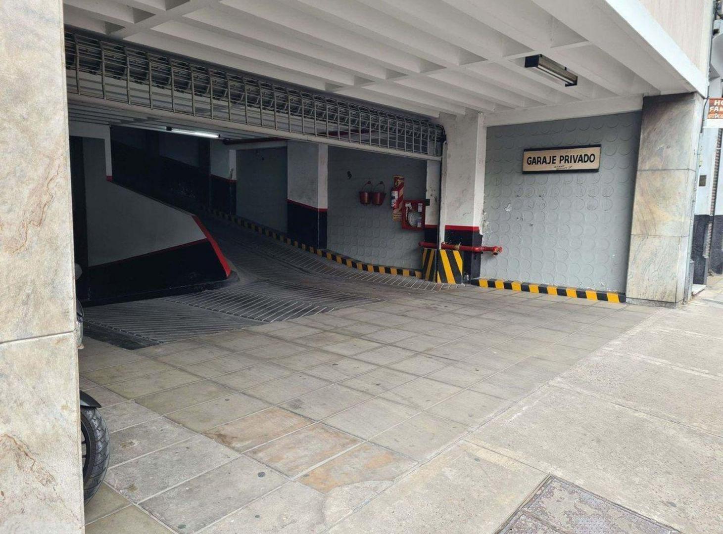 Foto de VENTA COCHERA EN SAN NICOLAS, imagen 2