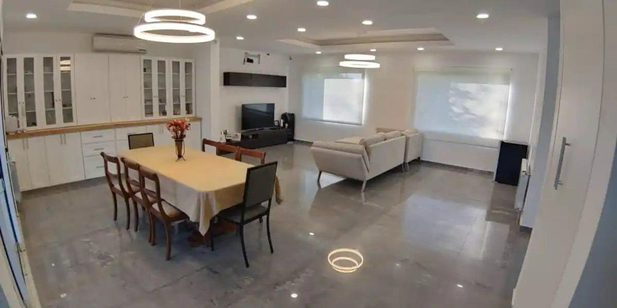 Foto de VENTA CASA 5 AMB C/PILETA B° LOS OLIVARES MALVINAS, imagen 5