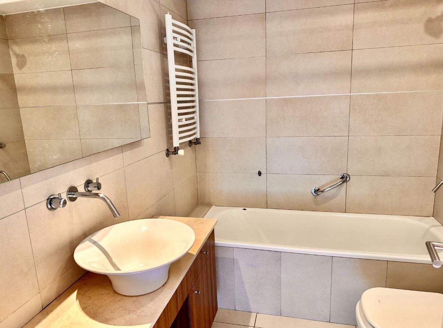 Foto de Alquiler Duplex 5 Amb Olivos Jardin, imagen 4