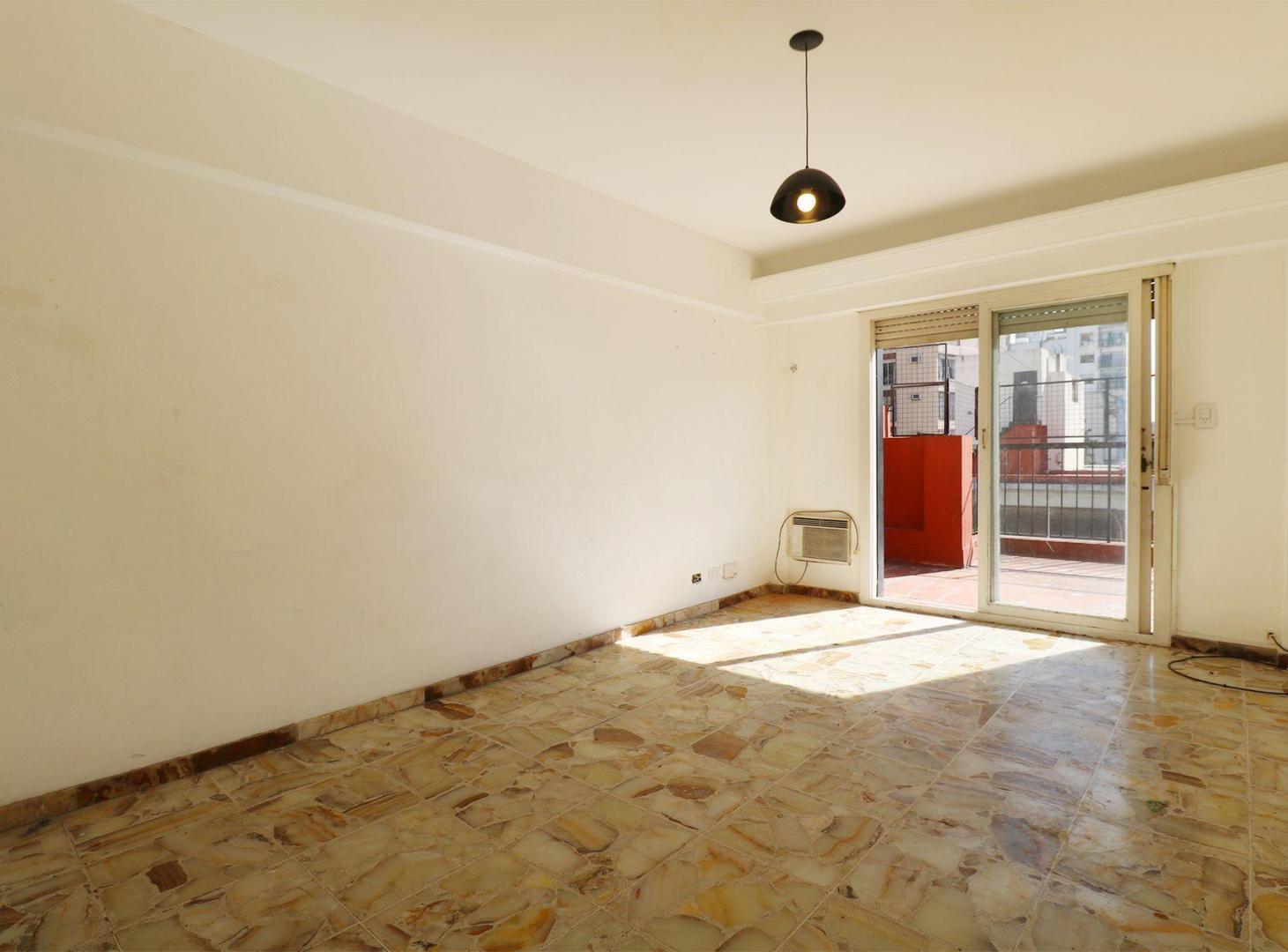 Foto de Depto 3 ambientes con balcón aterrazado y cochera, imagen 2