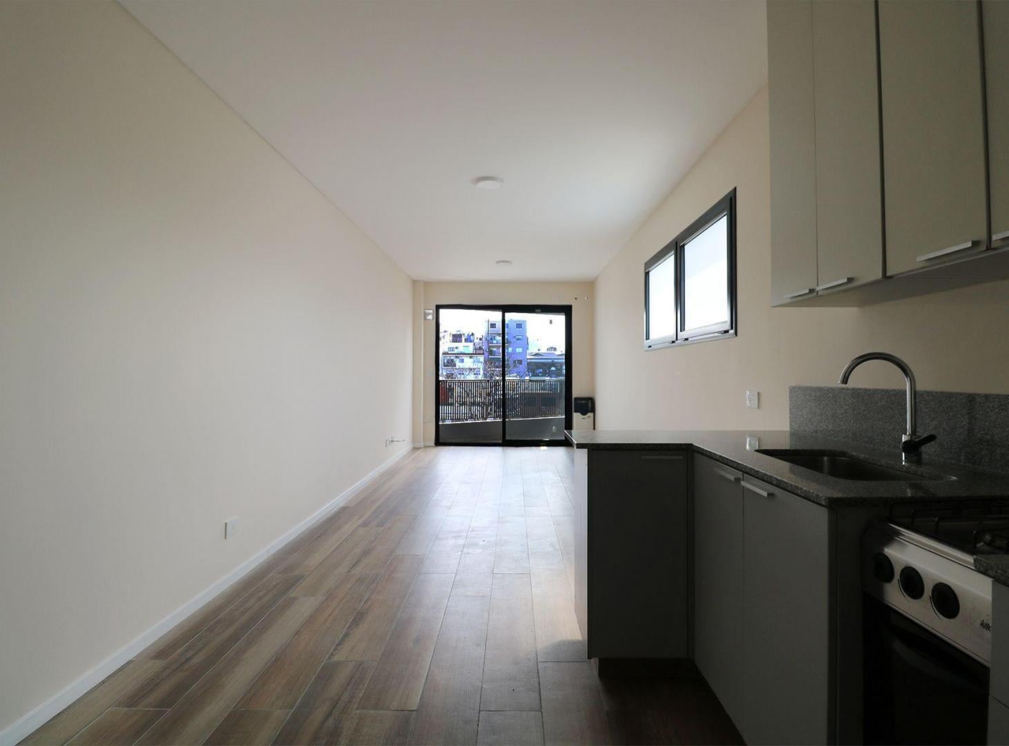 Foto de EXCELENTE MONOAMBIENTE CON BALCON EN COLEGIALES, imagen 1
